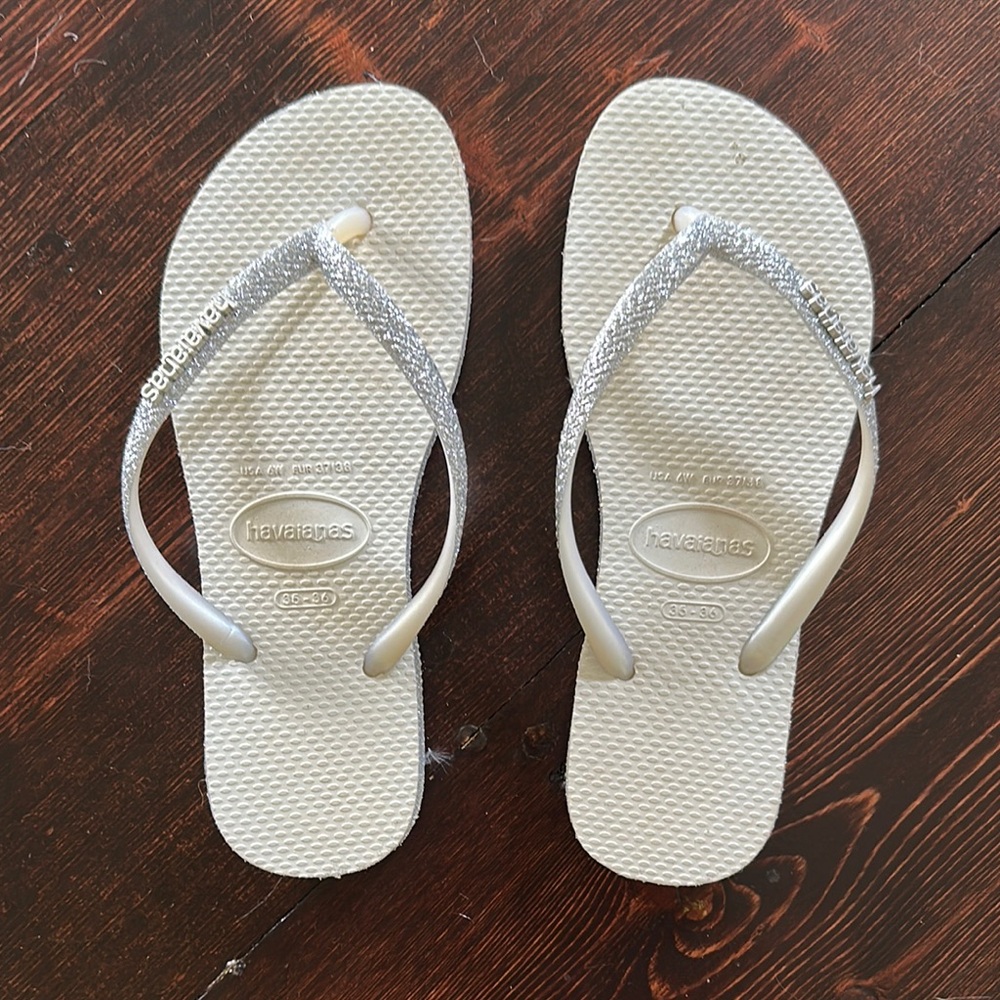 Havaianas Glittery Sand Flip Flops